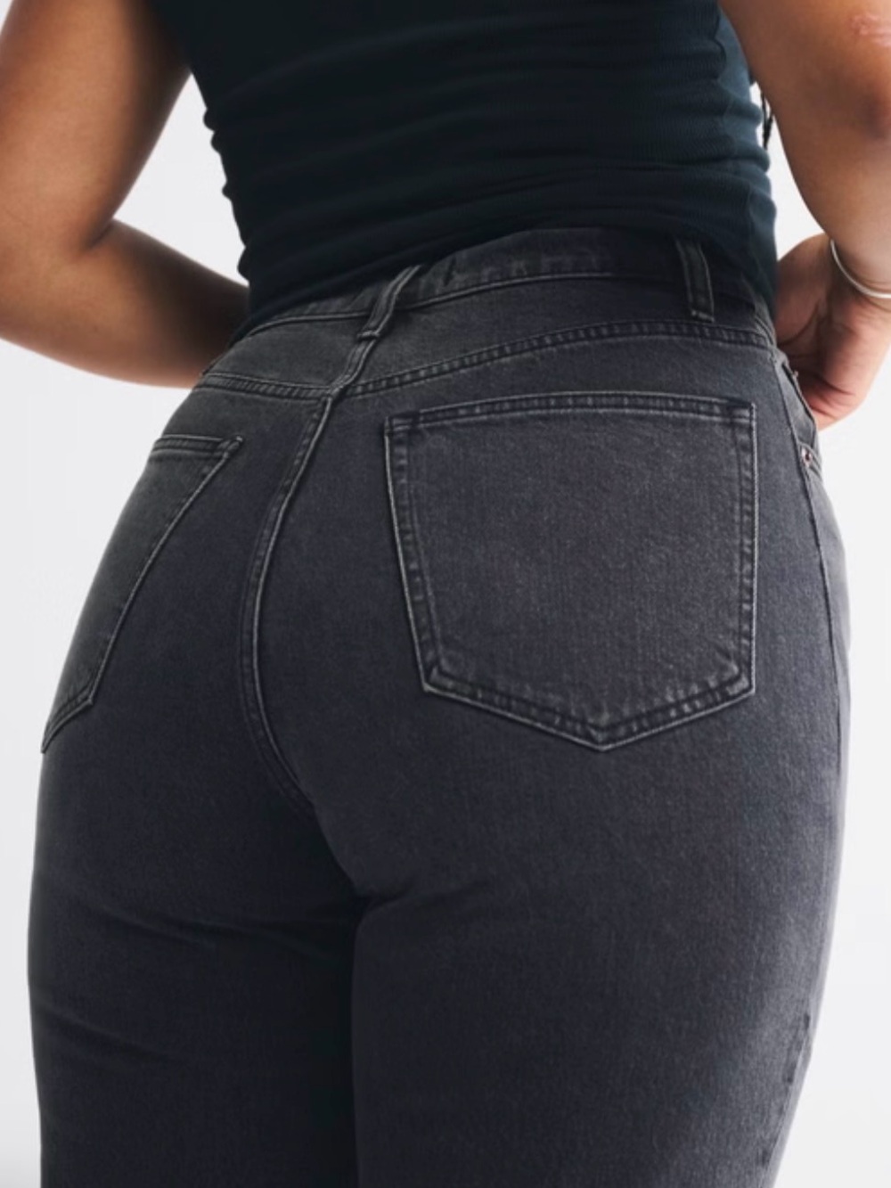 Abercrombie & Fitch Curve Love High Rise 90s Straight Jeans Black Wash Womens 29 - Picture 2 of 9